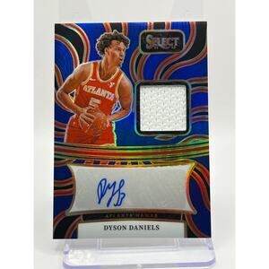 2024-25 Panini Select Dyson Daniels Blue Game Worn Patch Auto 47/49 SP Hawks